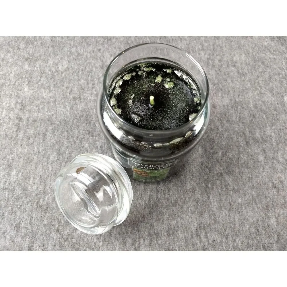 Yankee Candle BALSAM & CEDAR Large 22oz Classic Jar Single Wick Made in‎ USA NEW